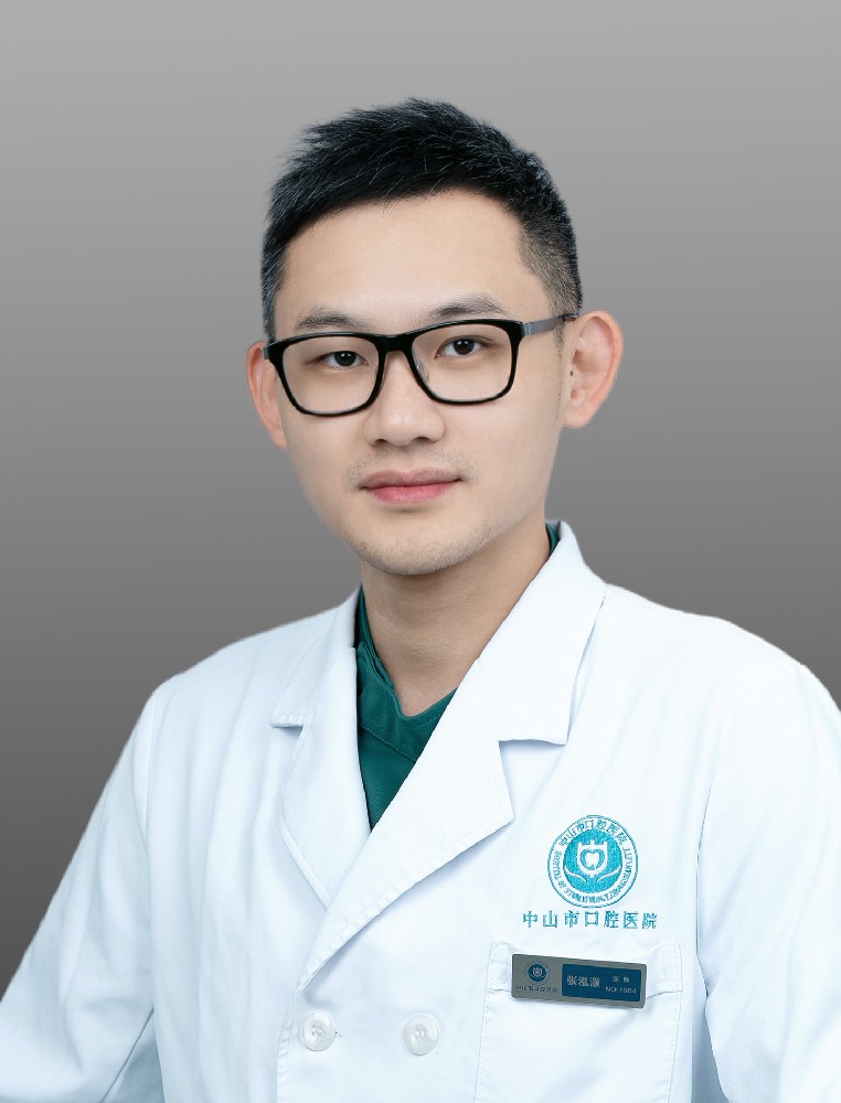 张泓灏